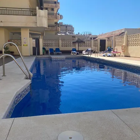 2 Bedroom 2 Bathroom Apartment In The Heart Of Fuengirola With Big Terrace And Free Parking Space Close To Beach Exterior photo