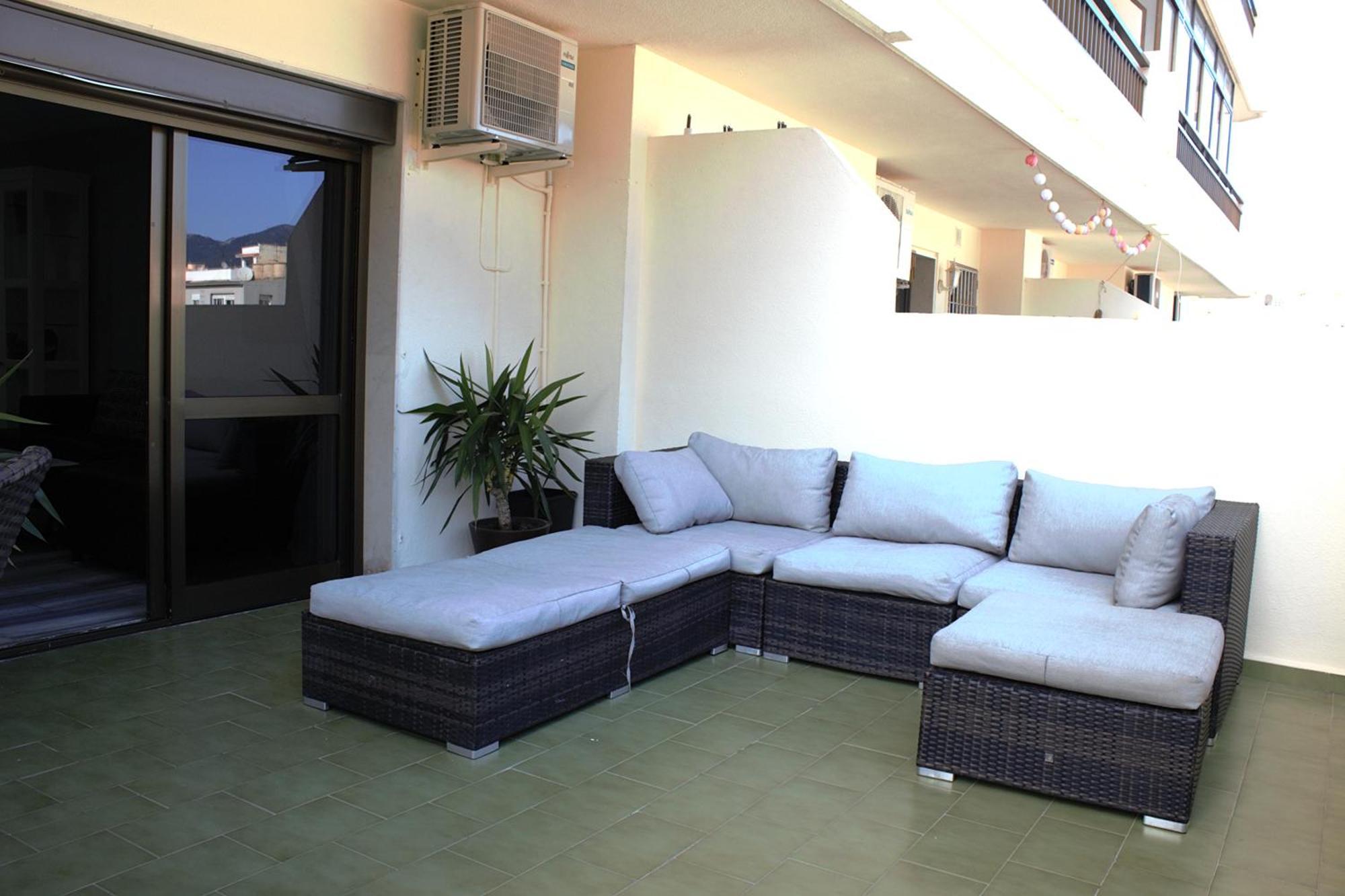 2 Bedroom 2 Bathroom In The Heart Of With Big Terrace And Free Parking Space Close To Appartement