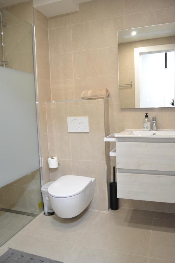 2 Bedroom 2 Bathroom In The Heart Of With Big Terrace And Free Parking Space Close To Apartament